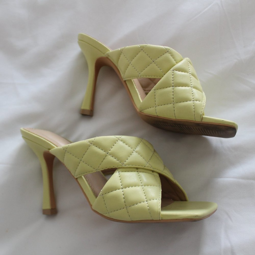 Yellow Heels - Picture 2 of 5